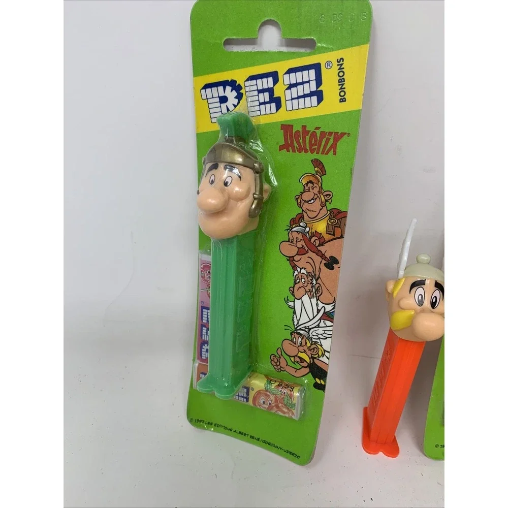 PEZ Asterix set 4 on Non-US cards Plus Magnets